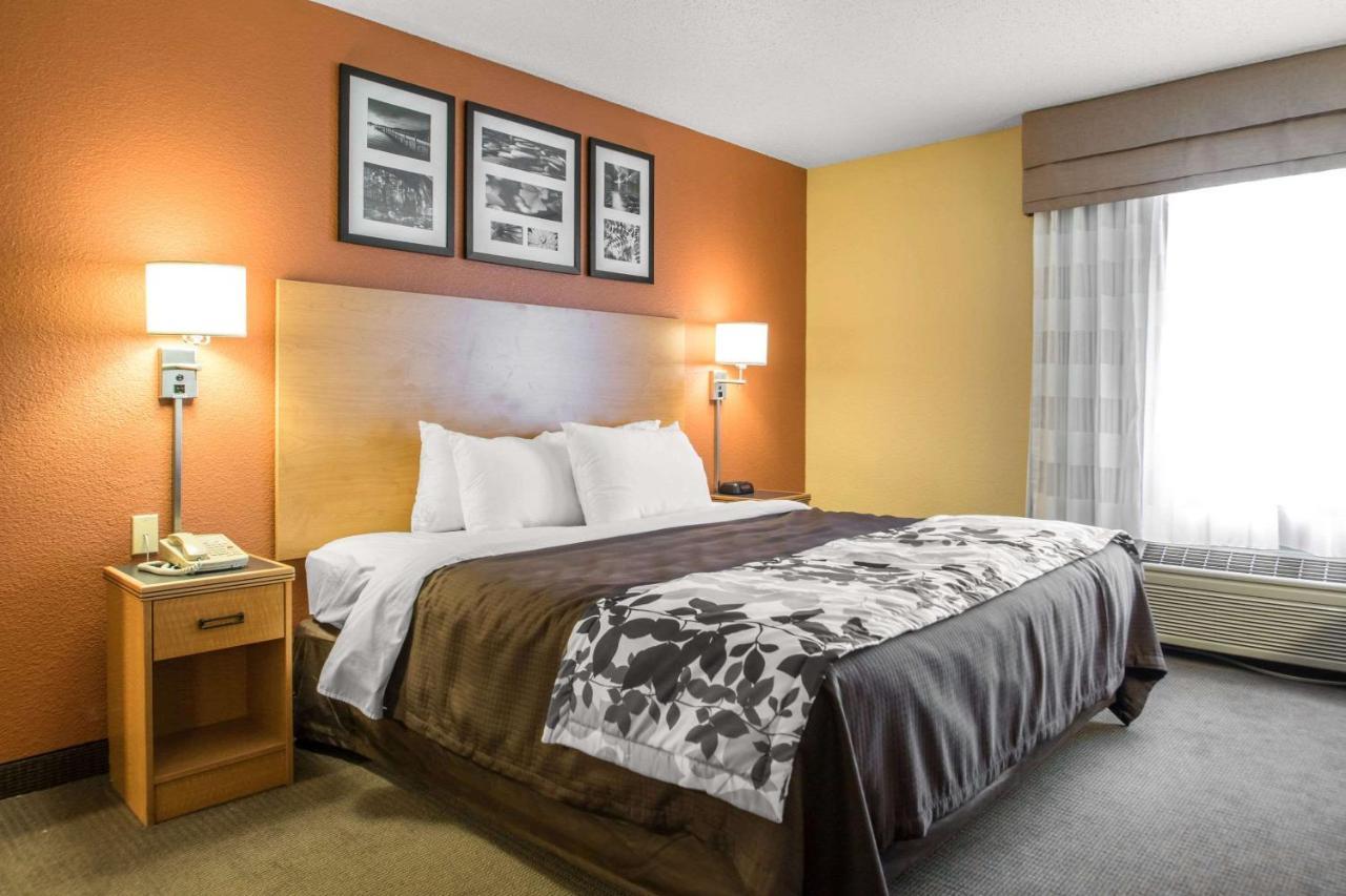 Sleep Inn & Suites Sheboygan I-43 Экстерьер фото